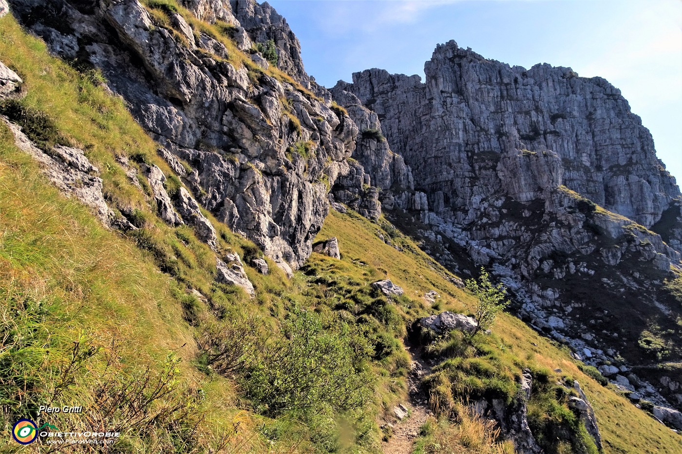 25 Contrafforti rocciosi dello Zucco Pesciola.JPG -                                